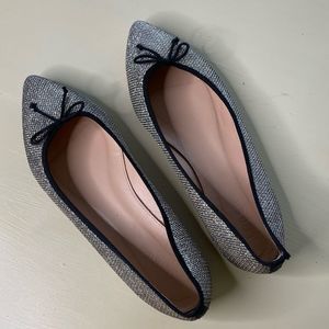 J. Crew Silver Metallic Silver Studded Pointed Toe Flats E0299 with bow
